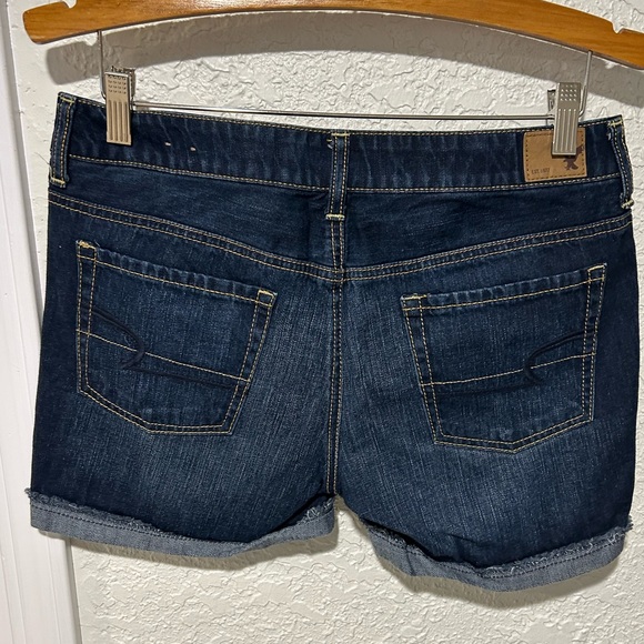 American Eagle 🦅 women’s size 4 jean shorts. - Picture 2 of 4